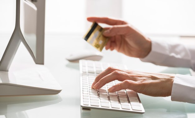 Fotografia banca digital y transferencias online bbva