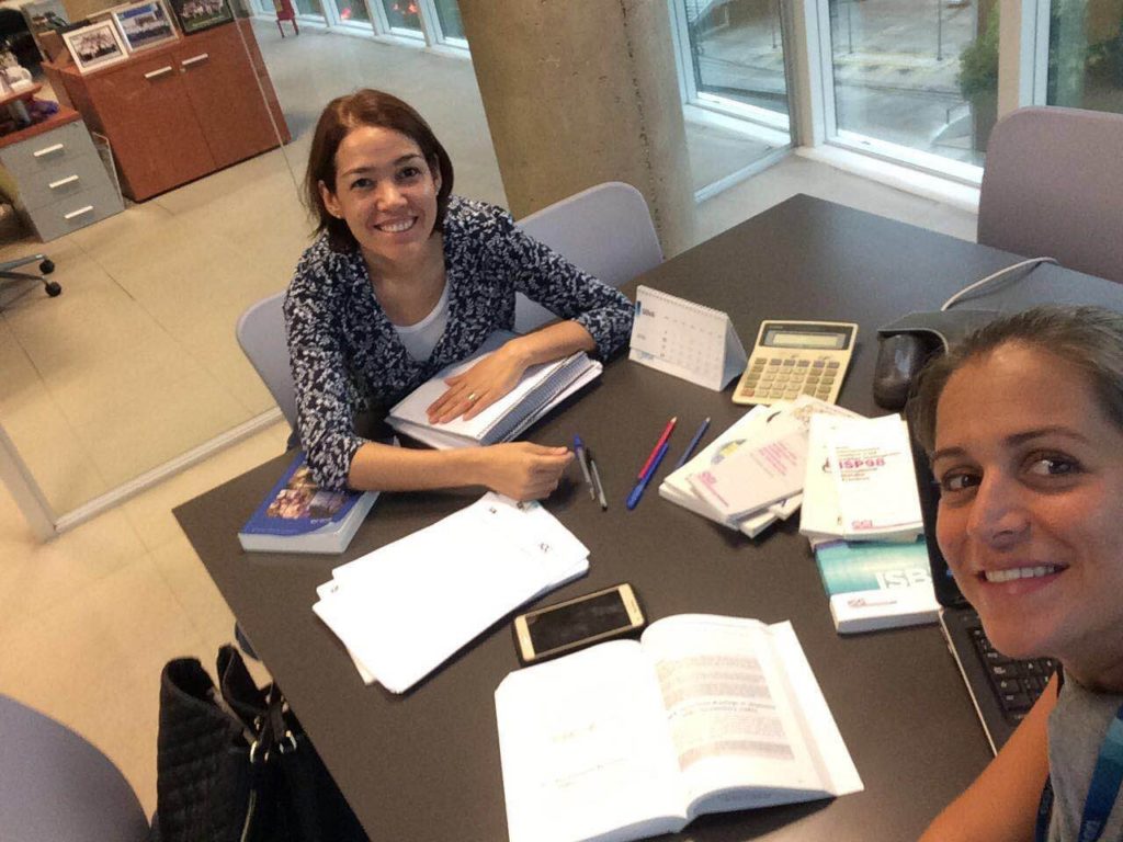 BBVA ambassadors Montserrat Aponte y Jazmín Valdez,planting a seed for the present (2) BBVA ambassadors Montserrat Aponte y Jazmín Valdez,planting a seed for the present (2)
