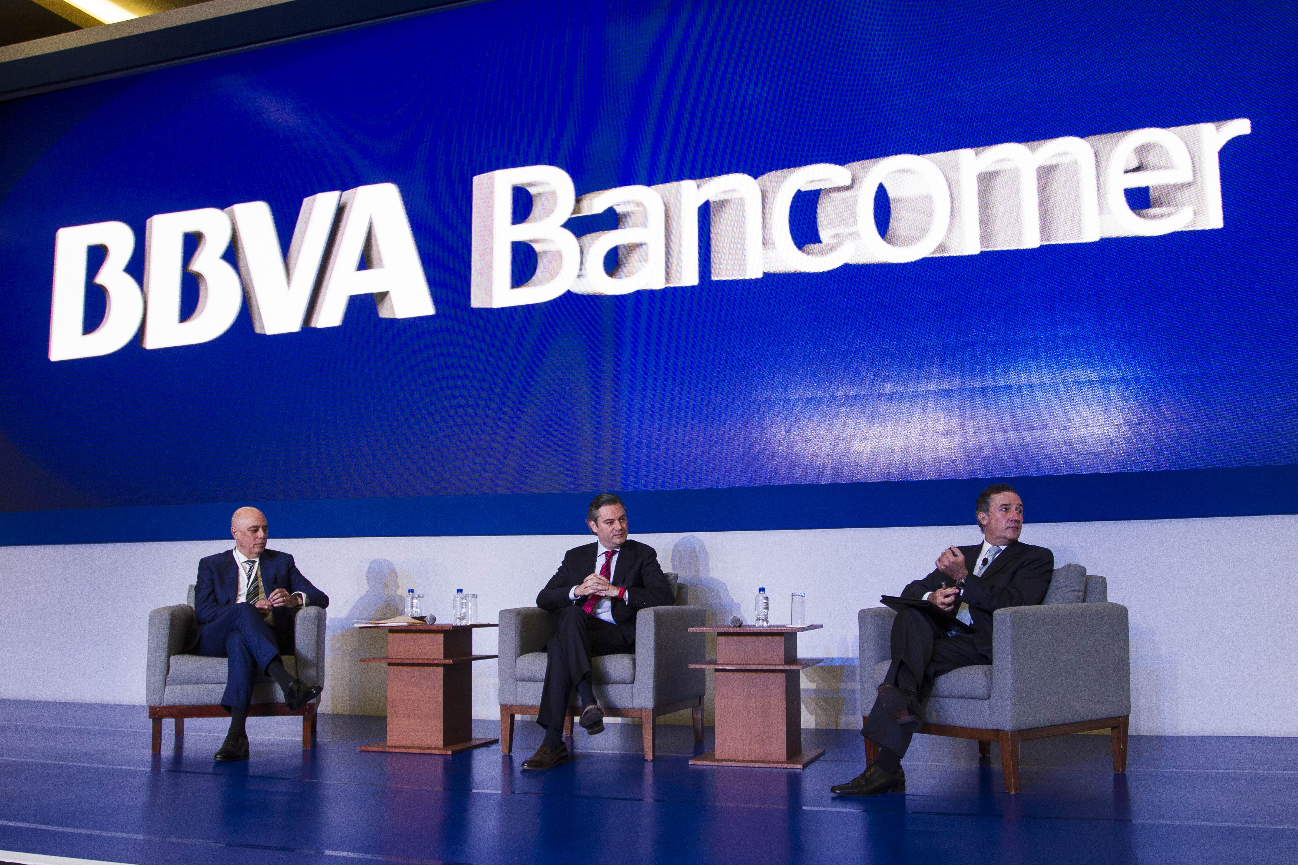 Picture of Education Reform Panel at National Meeting of Directors BBVA Bancomer