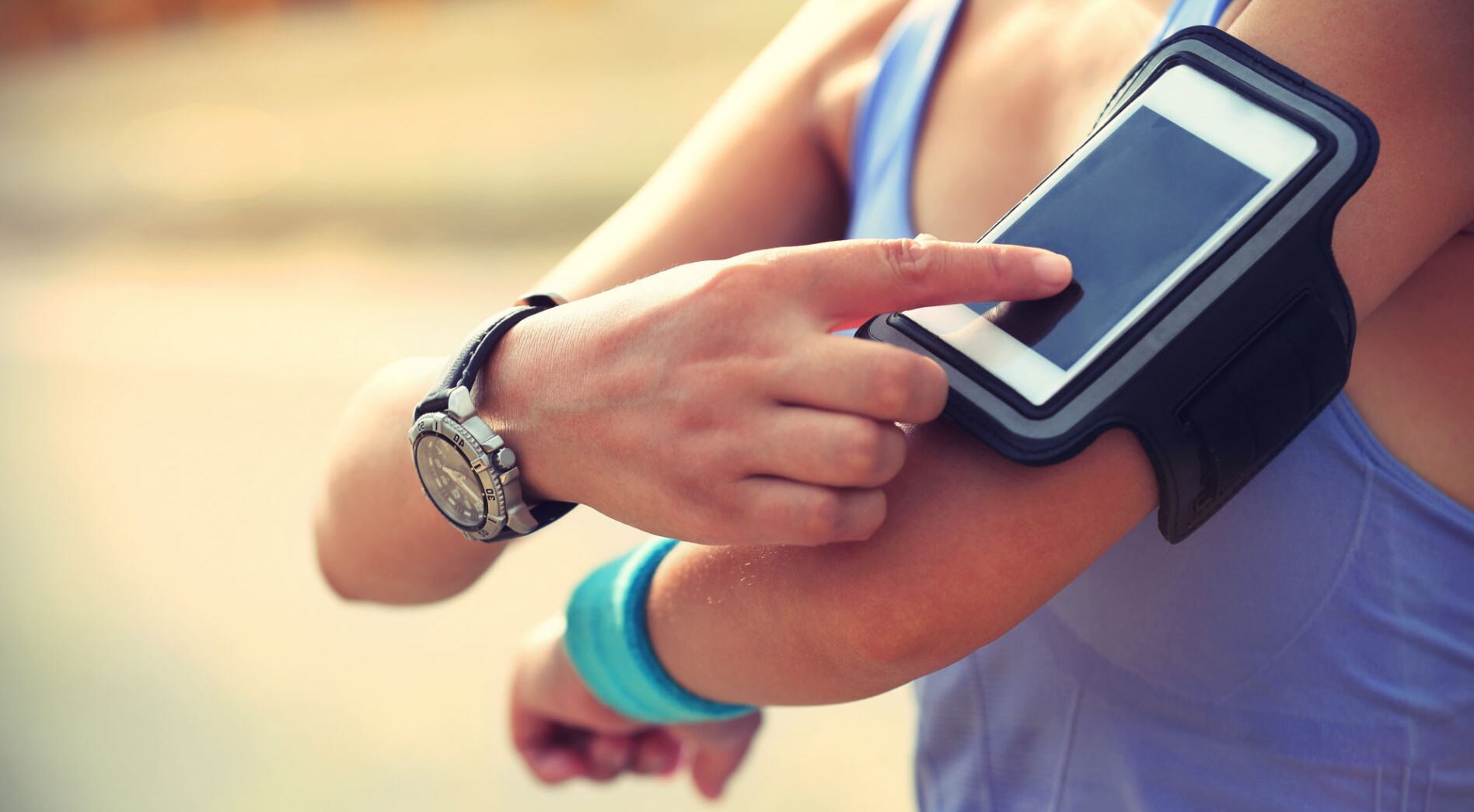 WEaRABLES mobile life active sport technology bbva resource WEaRABLES mobile life active sport technology bbva resource