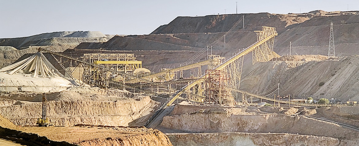 Picture of productivity mines work Chile BBVA