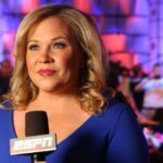 Award for Holly Rowe