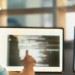 RESOURCE innovation tech programacion fintech Software developers.