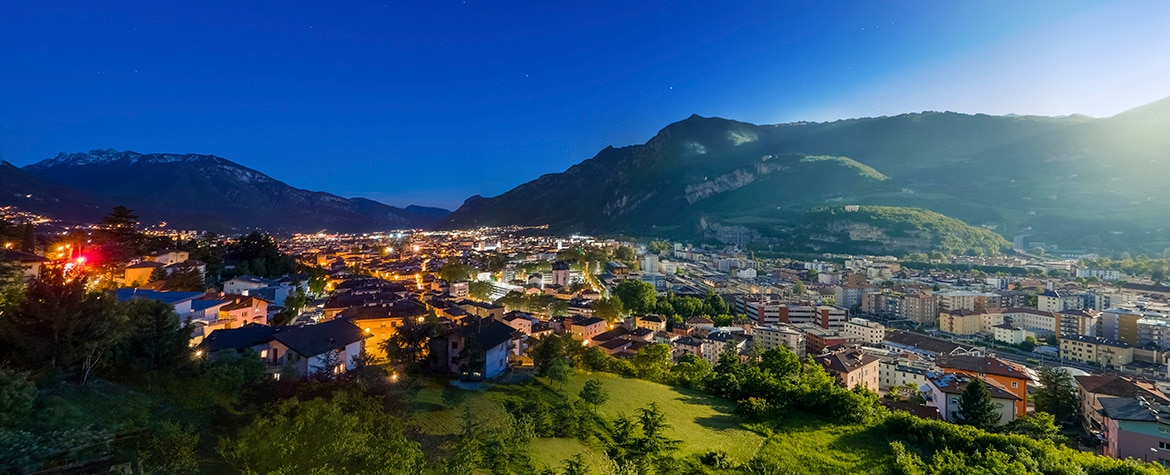 panoramic picture of a green valley BBVA panoramic picture of a green valley BBVA