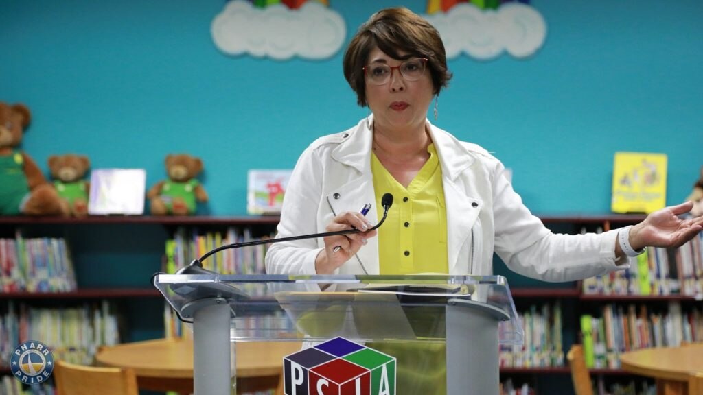 Jordana Barton, senior advisor at the Federal Reserve Bank of Dallas, said Pharr Life Net is the first comprehensive approach to closing the digital divide on the border.