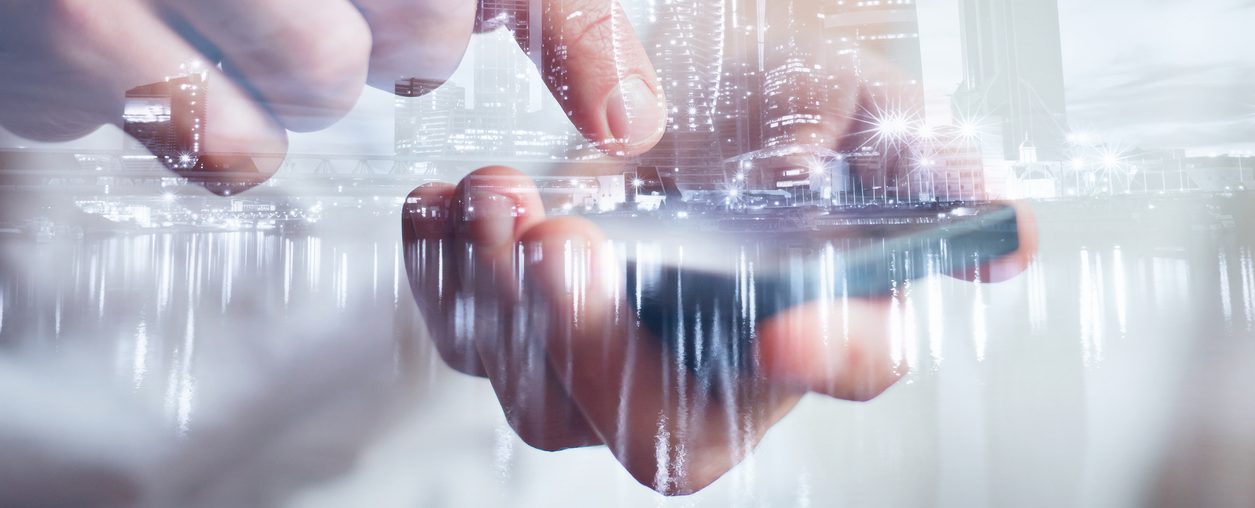 banking-digital-transformamatios-digital bank-data-resource-smartphone-innovation-technology-bbva