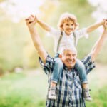 video-games-children-granda-family-support-mobility-health-bbva video-games-children-granda-family-support-mobility-health-bbva