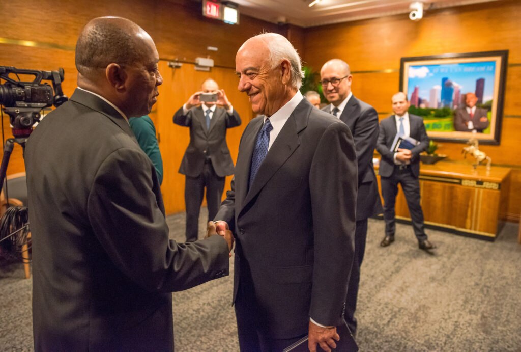 Chairman_Francisco_Gonzalez_BBVA_Houston_Harvey_22_9_17 Chairman_Francisco_Gonzalez_BBVA_Houston_Harvey_22_9_17