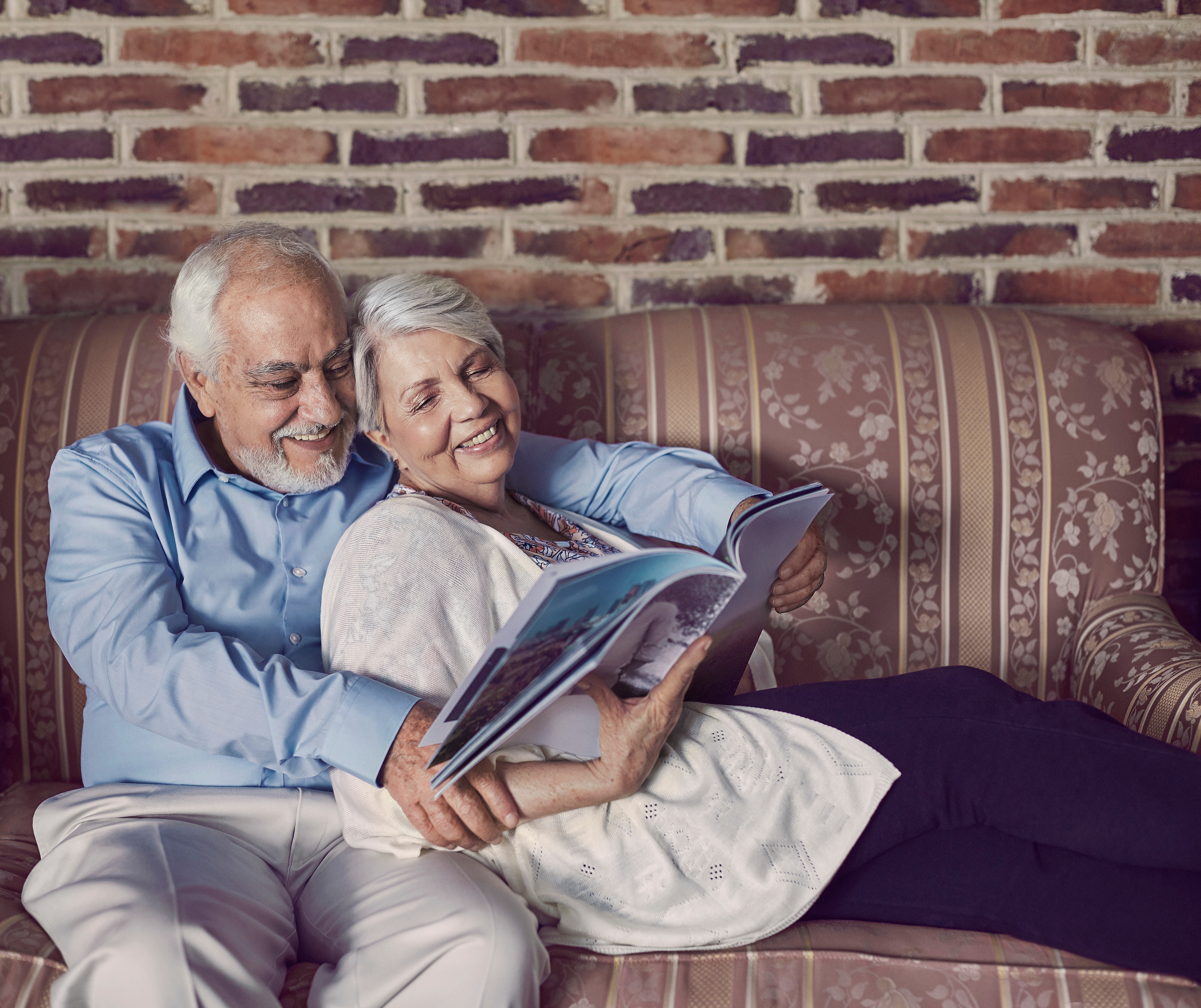 abuelos-tuyyo-love-transfer-app-mexico-BBVA