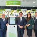 Part of Garanti's team at the launch of the new offices. From left to right, Cemal Onaran (EVP, SME Banking), Hüsnü Erel (EVP,Techonology and Operations), Fuat Erbil (CEO), Didem Dinçer Başer (EVP, Digital Banking), Mahmut Akten (EVP, Retail Banking) Image of Part of Garanti's team at the launch of the new offices. From left to right, Cemal Onaran (EVP, SME Banking), Hüsnü Erel (EVP,Techonology and Operations), Fuat Erbil (CEO), Didem Dinçer Başer (EVP, Digital Banking), Mahmut Akten (EVP, Retail Banking)