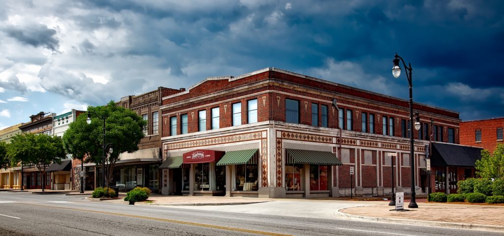 Small businesses in Gadsden, Alabama - a city in the state's Appalachian Region. gadsden-alabama