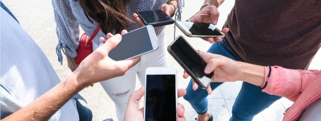 mobile-smartphone-bbva mobile-smartphone-bbva